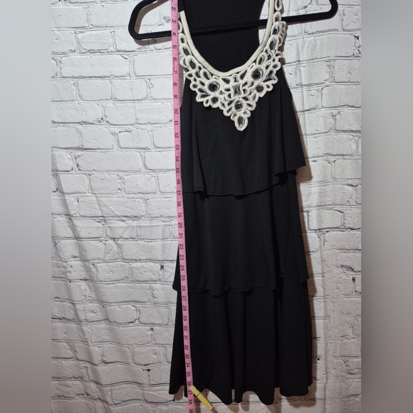 Maurices Dress Women's Small Black Sleeveless Tiered With Crochet Neckline #256 - Picture 6 of 10